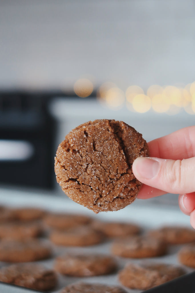 (Seasonal) Gingersnap Cookies