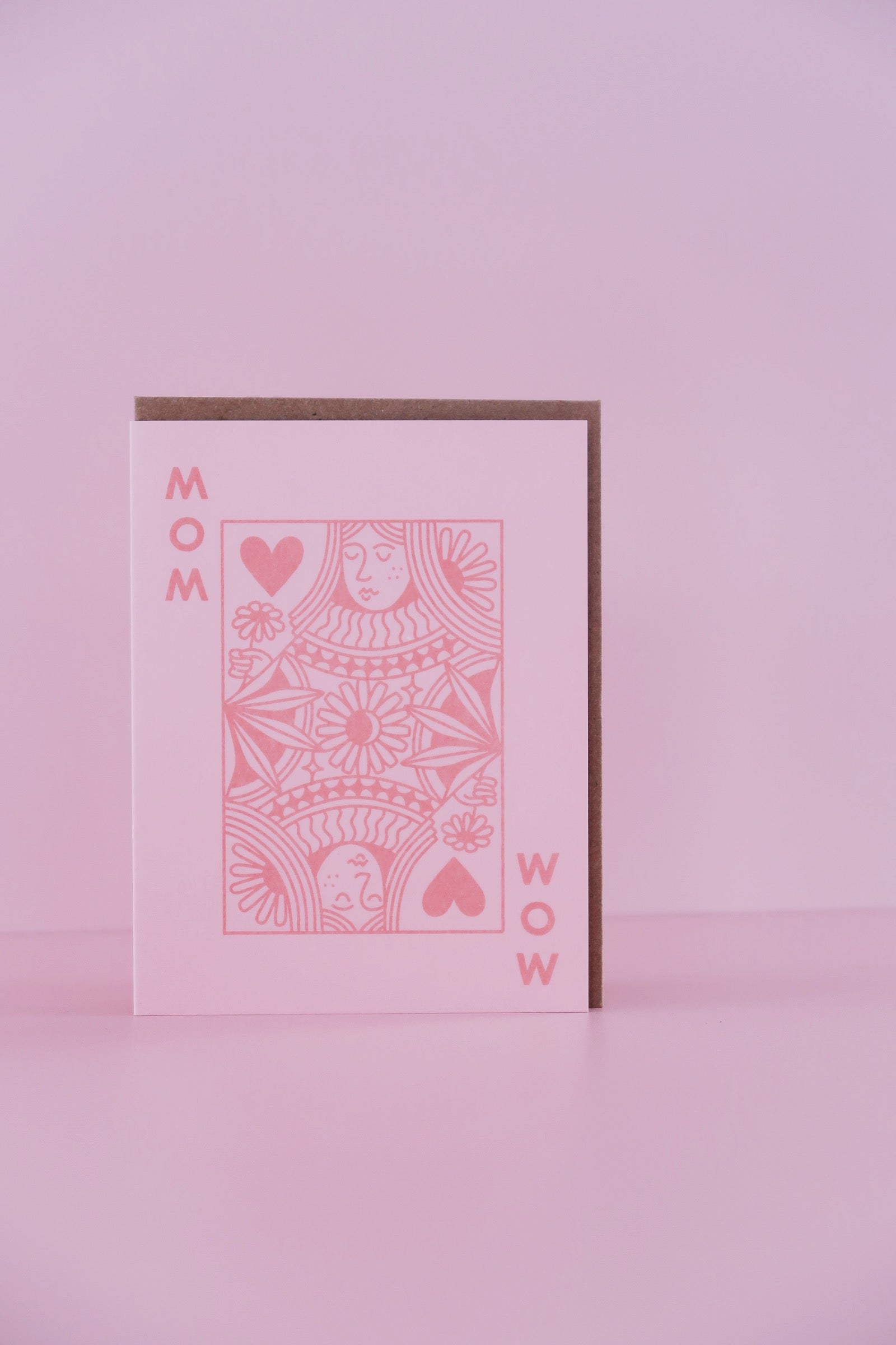 Queen of Hearts Mom Card