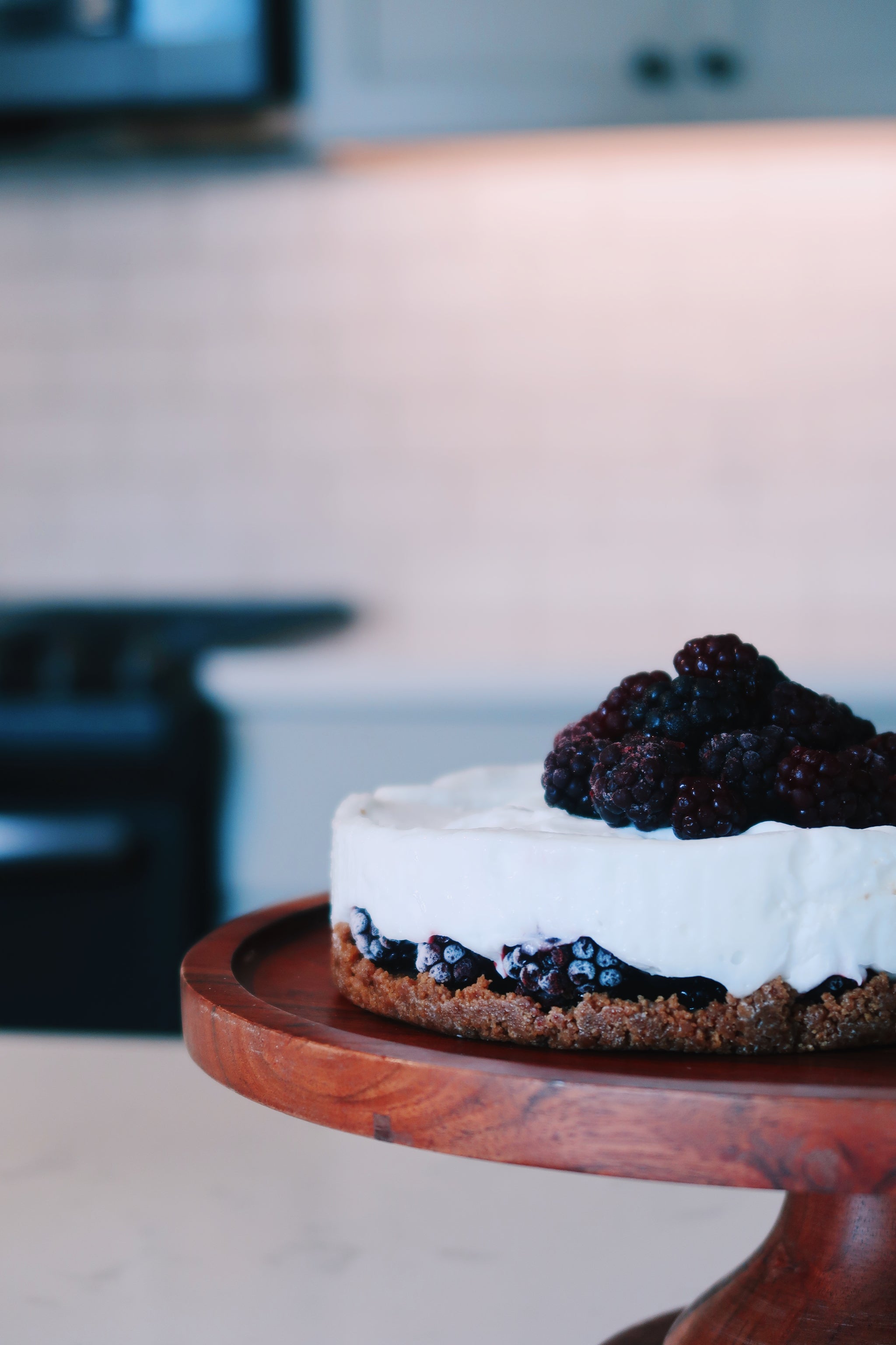 {Gluten Sensitive} Blackberry Cheesecake